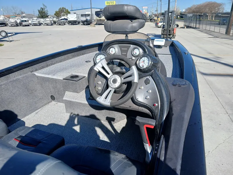 Slide: The Image of Tracker Pro Team 175 TXW Tournament Edition 2024 - 6