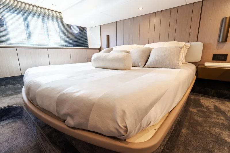 Slide: The Image of Luxurious bedroom interior of 2023 Azimut Fly 50 yacht with modern design. - 88