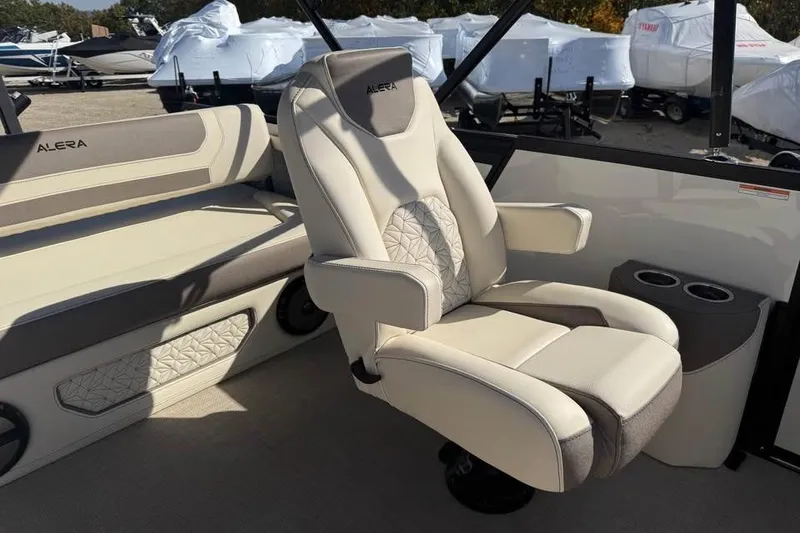 Slide: The Image of Luxury seating in 2026 Alera M 25Q boat, featuring elegant design and comfort. - 14