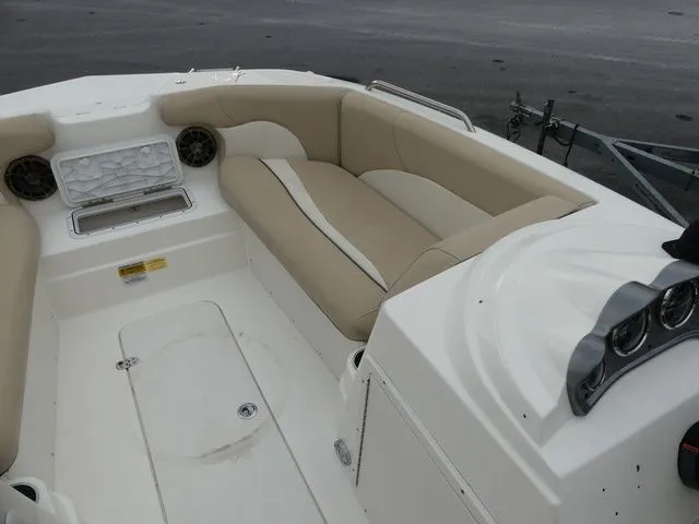 Slide: The Image of NauticStar 203 SC 2017 - 11