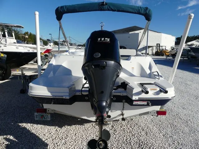 Slide: The Image of Hurricane SunDeck Sport 185 OB 2022 - 5