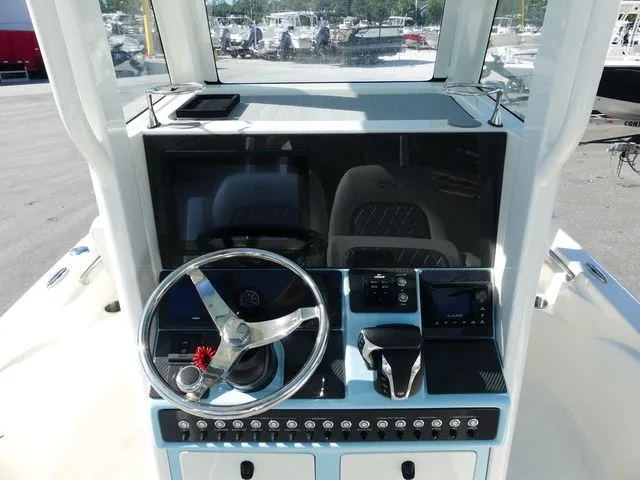 Slide: The Image of Shearwater 25 XTE 2025 - 13