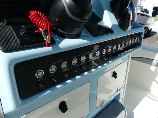 Slide: The Image of Shearwater 25 XTE 2025 - 17