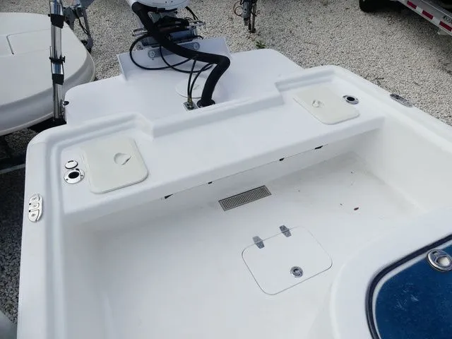 Slide: The Image of Rabco R21 2024 - 10