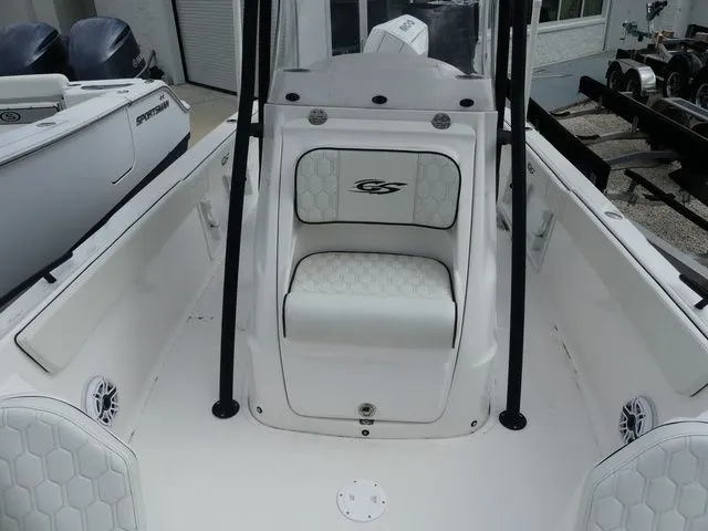 Slide: The Image of Glasstream 240 CCX 2023 - 11