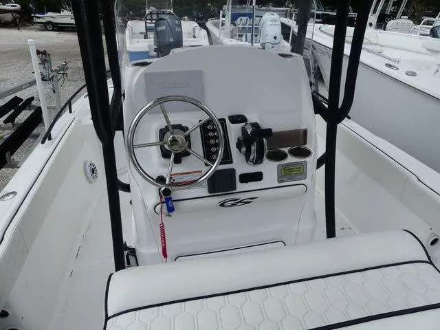 Slide: The Image of Glasstream 240 CCX 2023 - 7