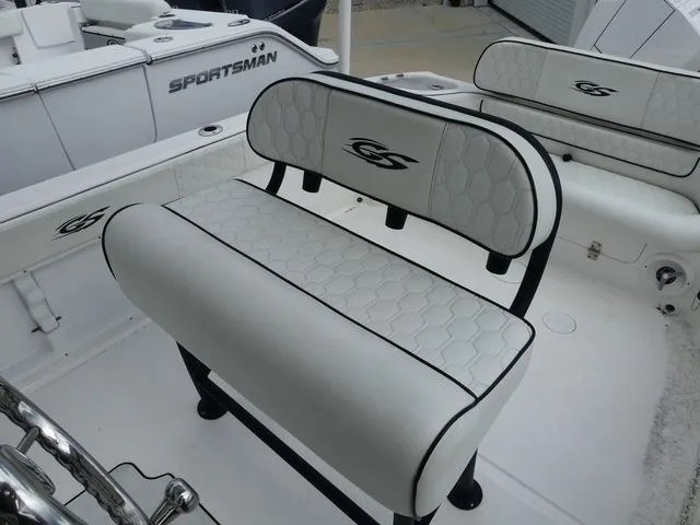 Slide: The Image of Glasstream 240 CCX 2023 - 8