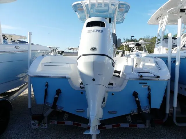 Slide: The Image of Sea Pro 219 DLX 2023 - 4