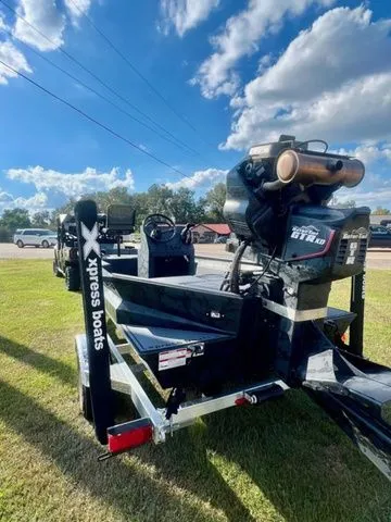 Slide: The Image of Xpress BAYOU 180CC 2026 - 5