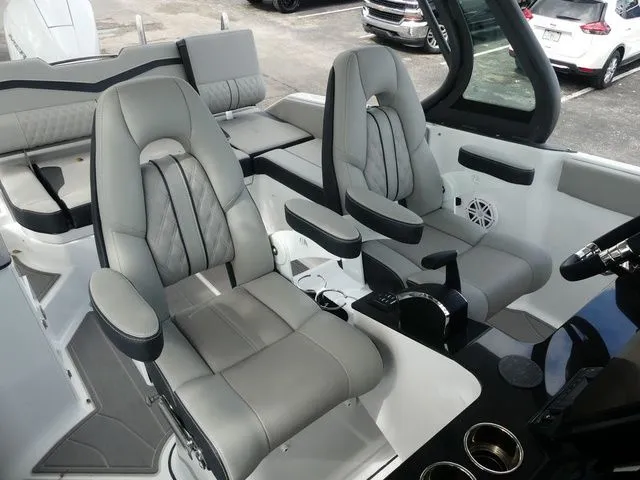 Slide: The Image of Monterey Elite 25 OB 2026 - 14