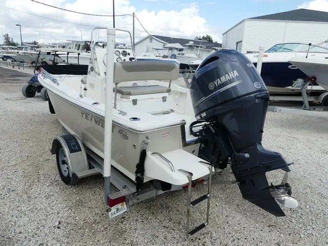 Slide: The Image of Key West 1720 Center Console 2022 - 3