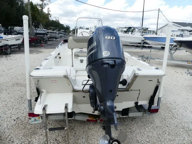 Slide: The Image of Key West 1720 Center Console 2022 - 4