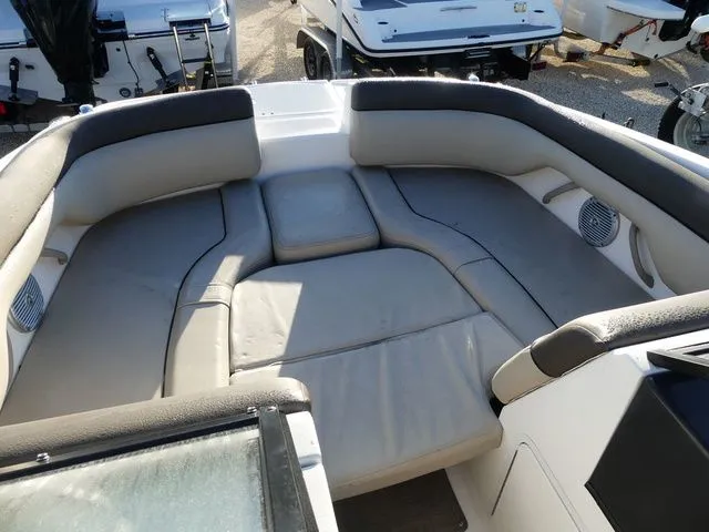 Slide: The Image of Bayliner 190 Deck Boat 2018 - 12