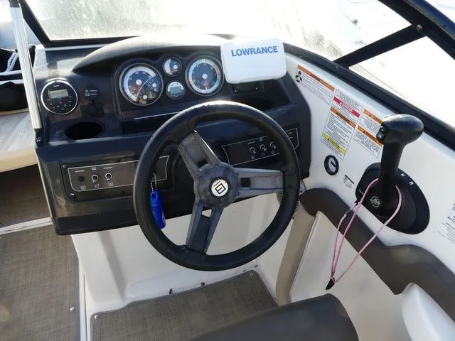 Slide: The Image of Bayliner 190 Deck Boat 2018 - 6