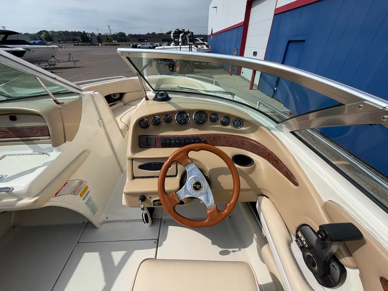 Slide: The Image of Sea Ray 230 1999 - 28