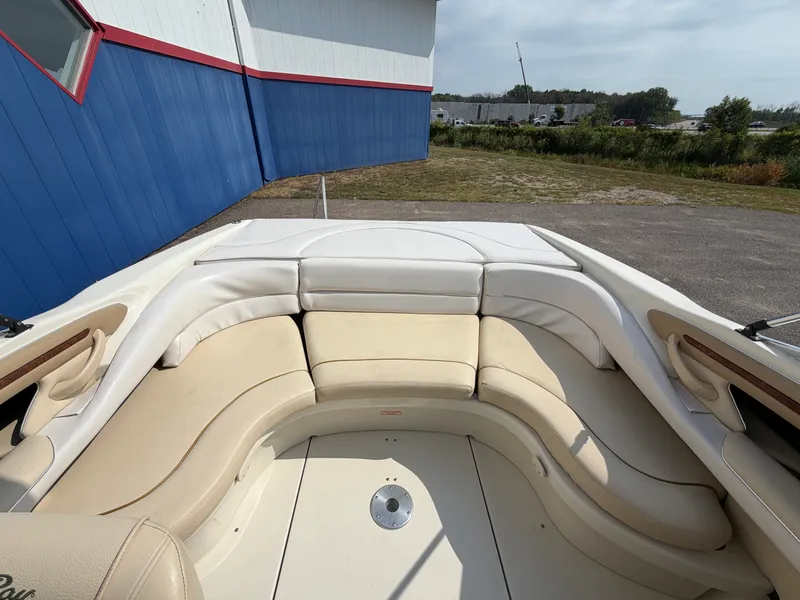 Slide: The Image of Sea Ray 230 1999 - 8