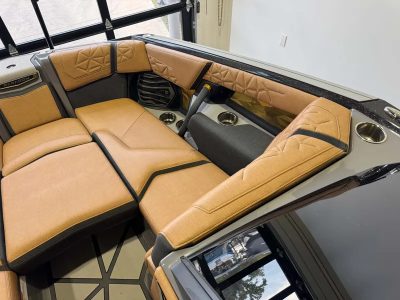 Slide: The Image of Nautique Super Air Nautique G23 Paragon 2024 - 17