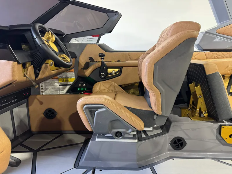 Slide: The Image of Nautique Super Air Nautique G23 Paragon 2024 - 22