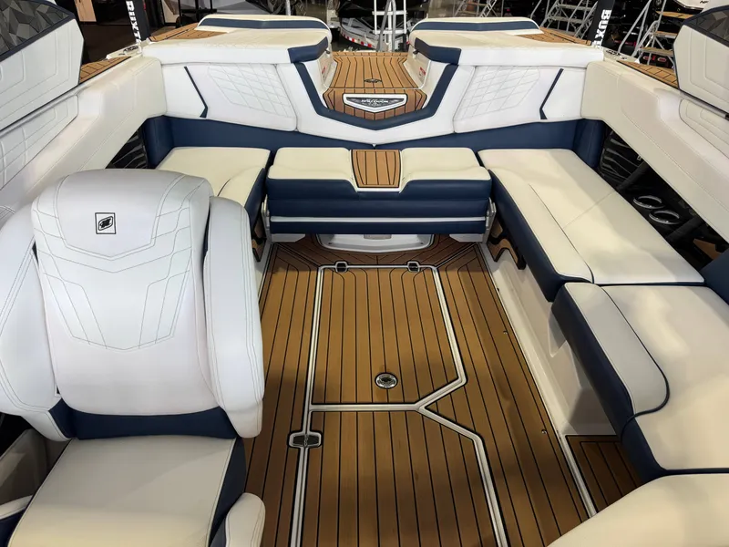 Slide: The Image of Nautique Super Air Nautique G23 2021 - 22