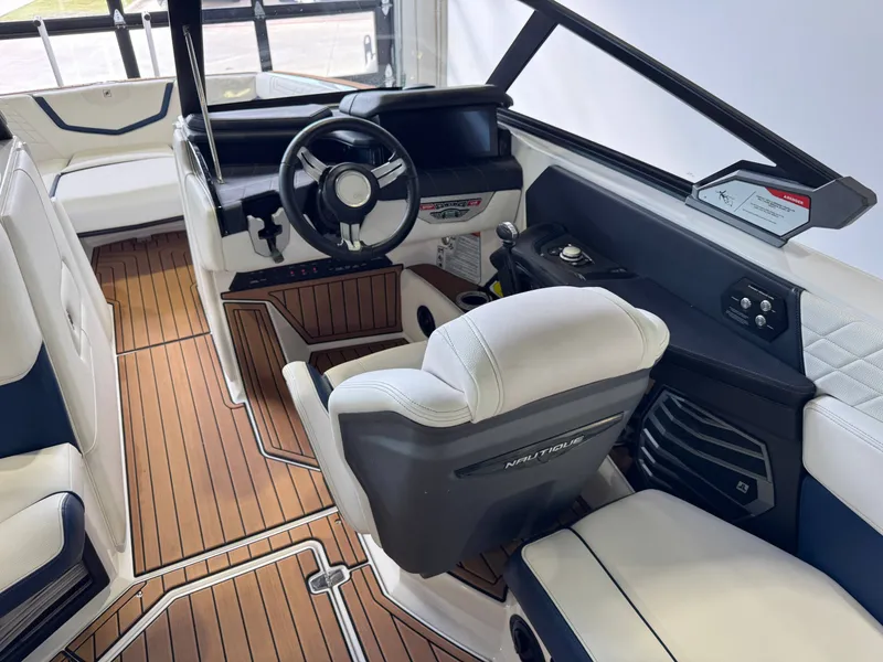 Slide: The Image of Nautique Super Air Nautique G23 2021 - 24