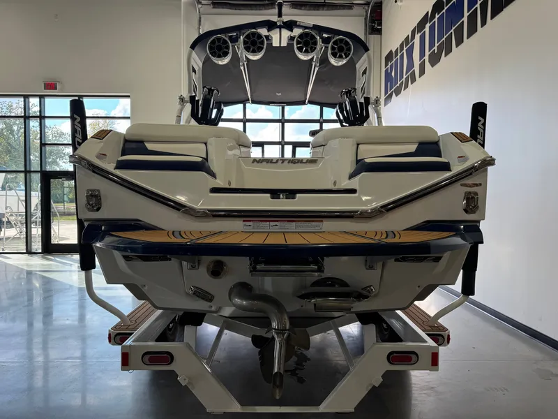 Slide: The Image of Nautique Super Air Nautique G23 2021 - 6