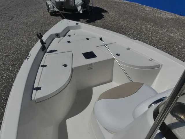 Slide: The Image of NauticStar 1810 NauticBay 2016 - 13