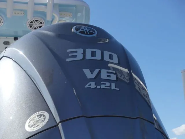 Slide: The Image of Tidewater 232 CC Adventure 2024 - 10