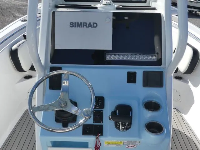 Slide: The Image of Tidewater 232 CC Adventure 2024 - 20