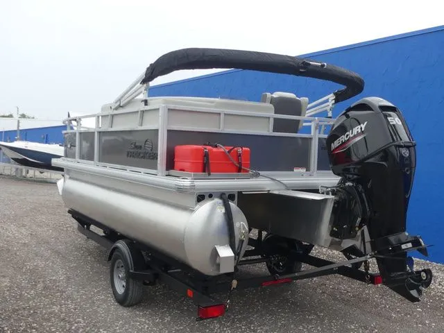 Slide: The Image of Sun Tracker Bass Buggy 16 XL Select 2026 - 6