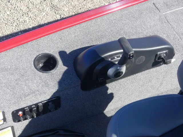 Slide: The Image of Tracker Panfish 17 2026 - 16