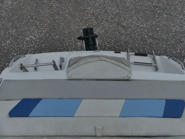 Slide: The Image of Dynasty 17Foot 1993 - 14