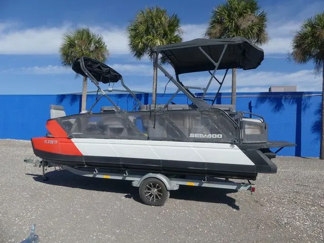 Slide: The Image of Sea-Doo Switch Sport 21 2023 - 7