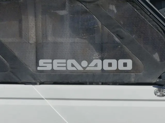 Slide: The Image of Sea-Doo Switch Sport 21 2023 - 8