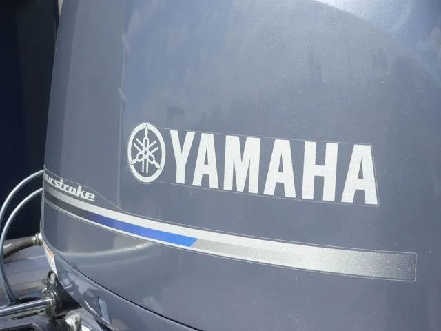 Slide: The Image of Godfrey SW 2086 BF 2020 - 11