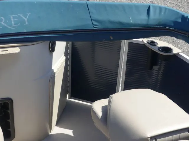 Slide: The Image of Godfrey SW 2086 BF 2020 - 18