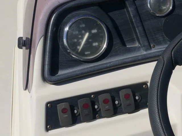 Slide: The Image of Godfrey SW 2086 BF 2020 - 23