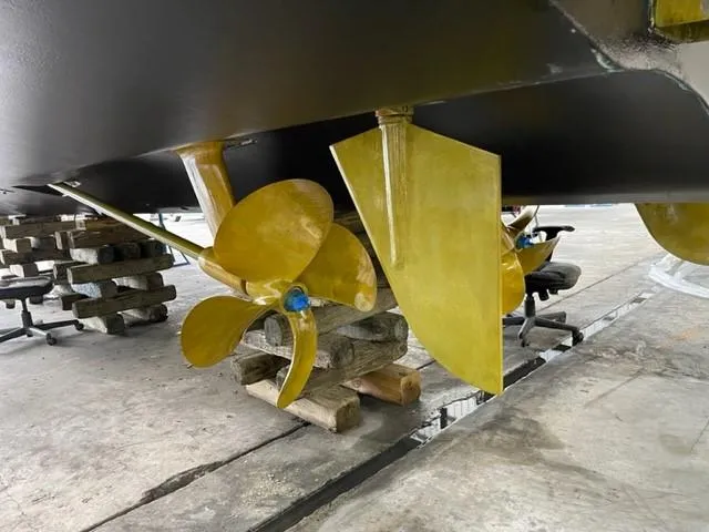 Slide: The Image of Propellers and rudder of 2020 Azimut AZ 50-Fly yacht in dry dock. - 43