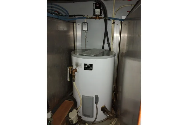 Slide: The Image of Water heater in 2002 Canoe Cove 50 Pilothouse Motor Yacht engine room. - 67