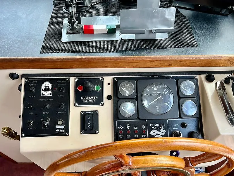 Slide: The Image of Nordic 32 1999 - 27