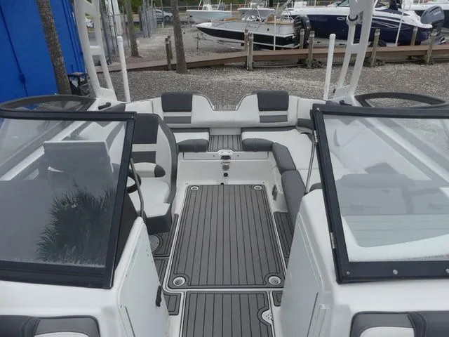 Slide: The Image of Yamaha AR210 2021 - 10