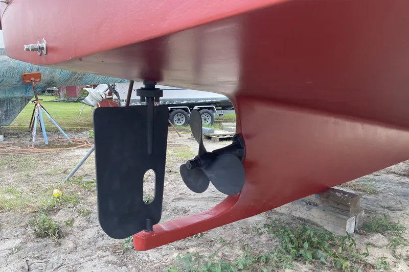 Slide: The Image of 1982, 34 ft. Marine Trader Europa boat , "Sandpiper" - 8