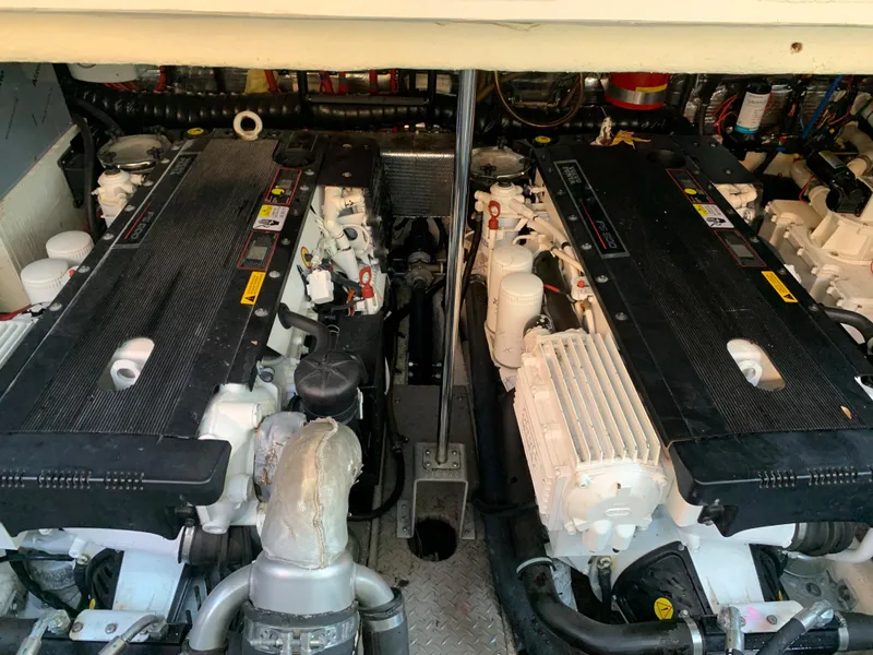 Slide: The Image of Regal Commodore 4460 2009 - 72