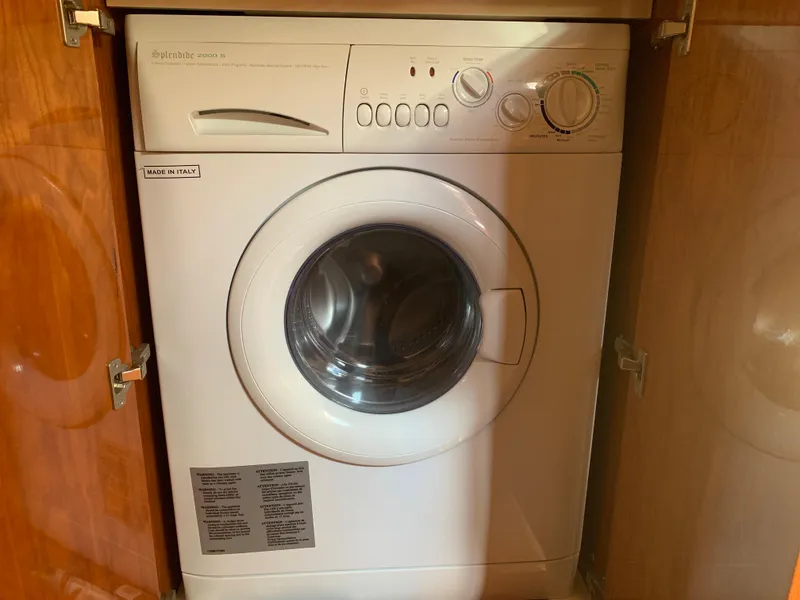 Slide: The Image of Regal Commodore 4460 2009 - 86