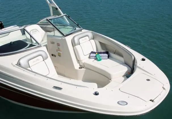 Slide: The Image of Sea Ray 220 Sundeck 2010 - 2