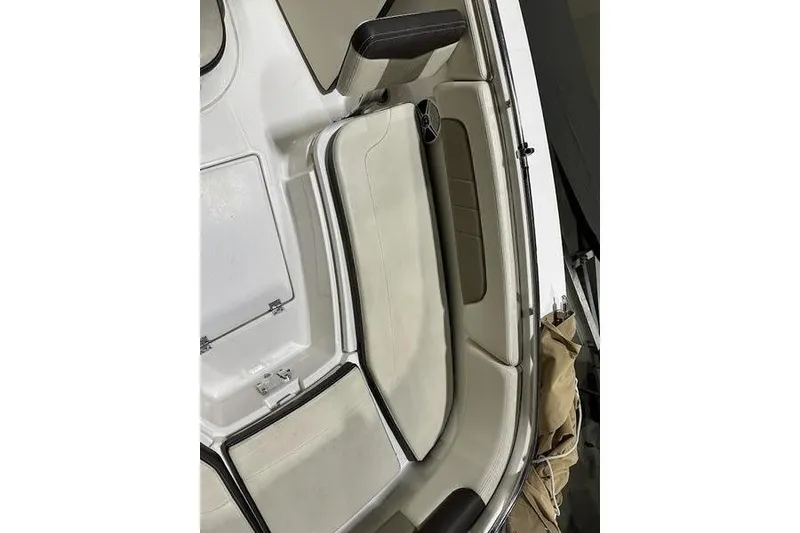 Slide: The Image of 2018 Robalo R242 Explorer boat anchor and chain mechanism. - 26