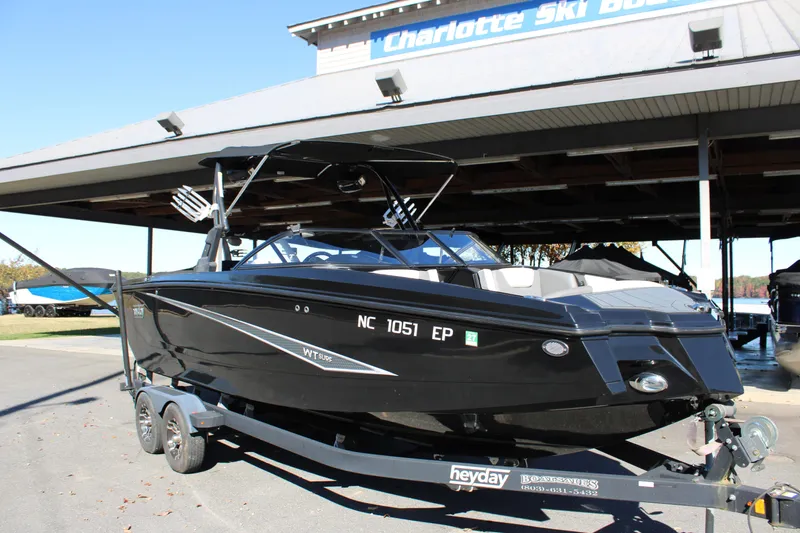 Slide: The Image of 2019 Heyday WTSurf boat on trailer at Charlotte Ski Boats dealership. - 10
