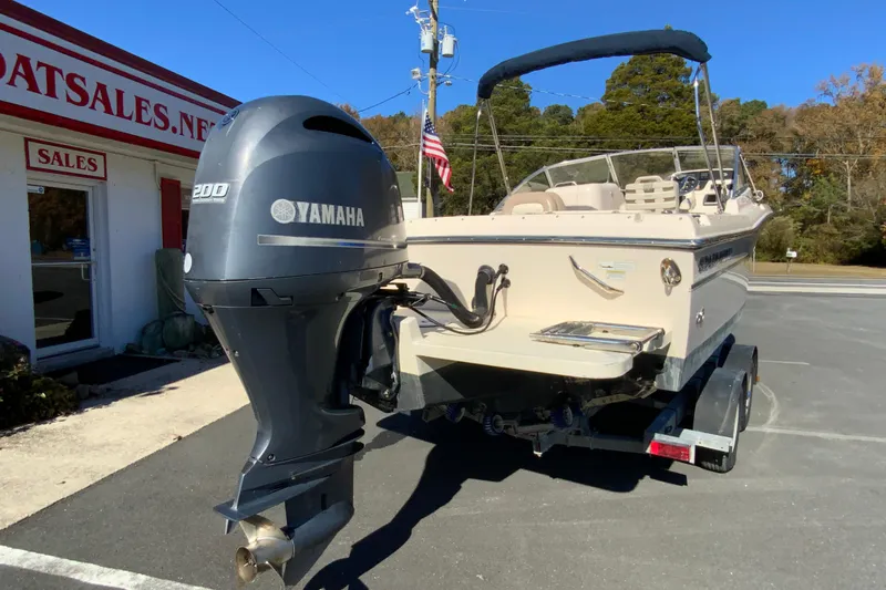 Slide: The Image of 2014 Grady-White Freedom 225 boat with Yamaha 200 engine on trailer. - 9