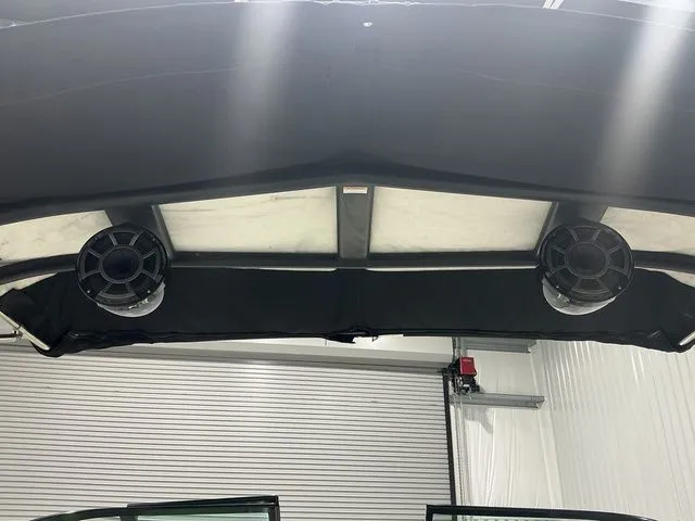 Slide: The Image of Chaparral VORTEX 203VRX 2018 - 4