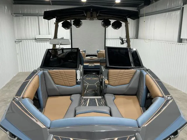 Slide: The Image of Tigé 25ZX 2025 - 5