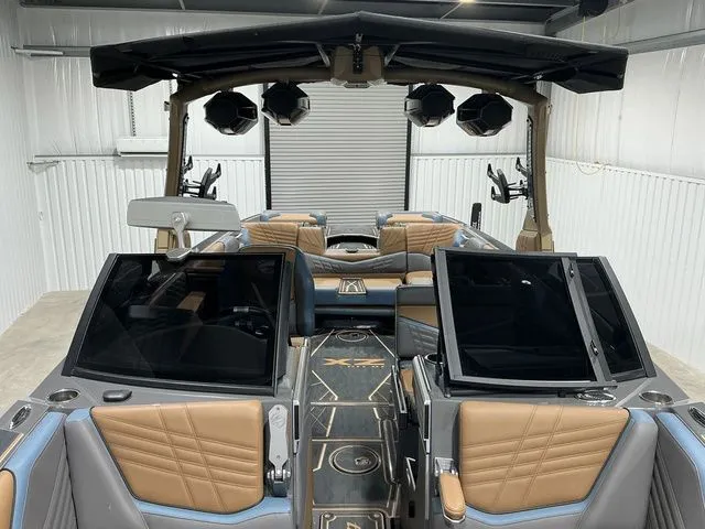 Slide: The Image of Tigé 25ZX 2025 - 7